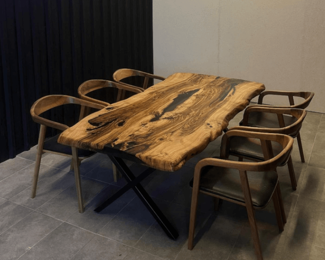 The Chestnut Ridge – Live Edge Epoxy Dining Table